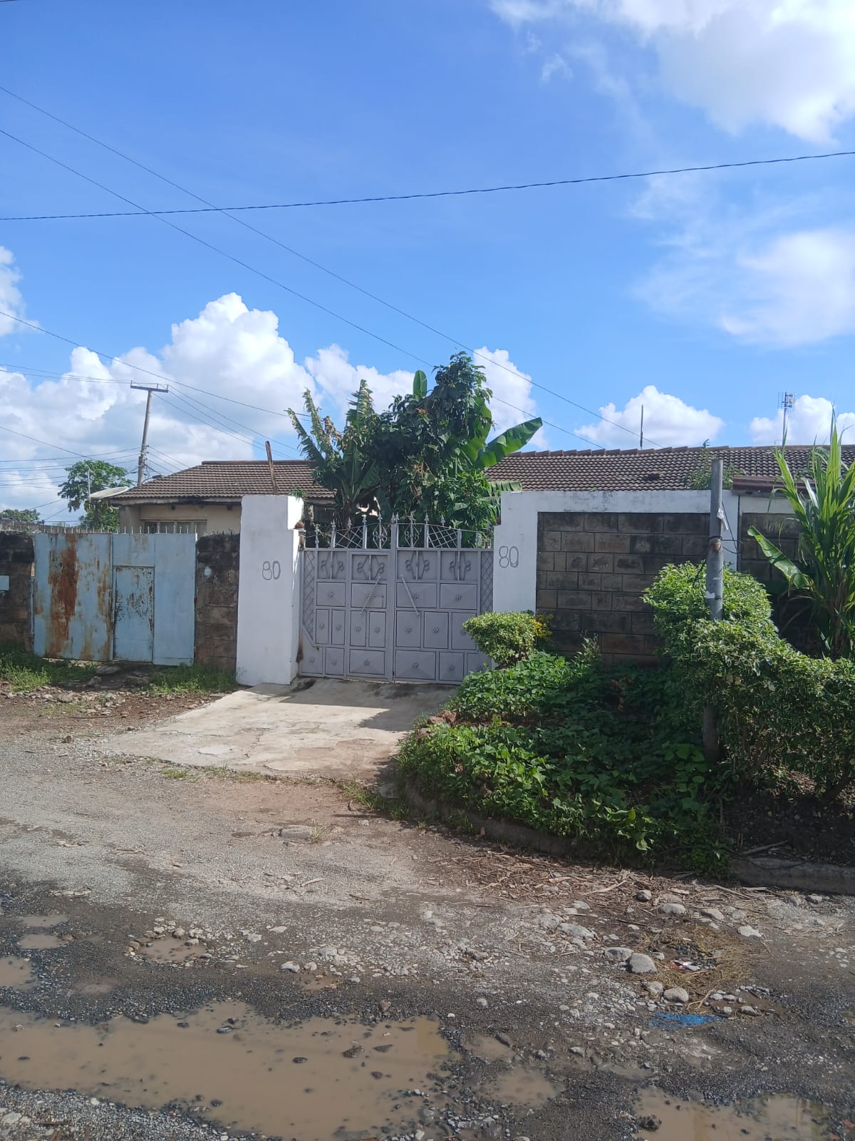 3 Bedroom Bungalow with SQ for Sale in Savannah Estate, Donholm – Nairobi KSh 5.625M (4)